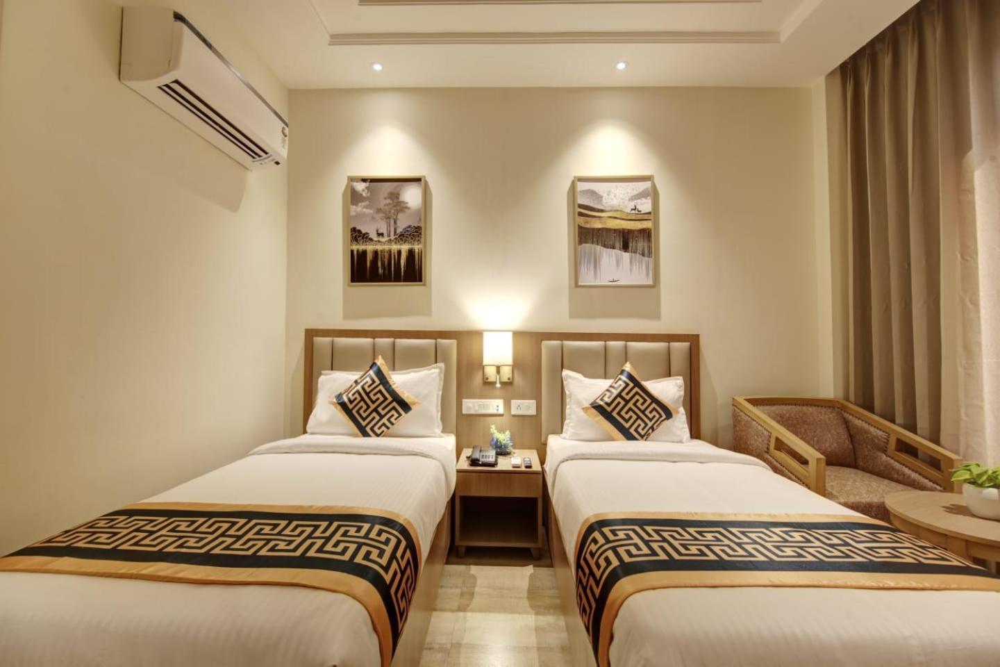 Hotel Grand King Plaza New Delhi